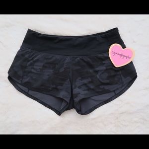 LULULEMON | Speed Up Short 2.5” Heritage Camo